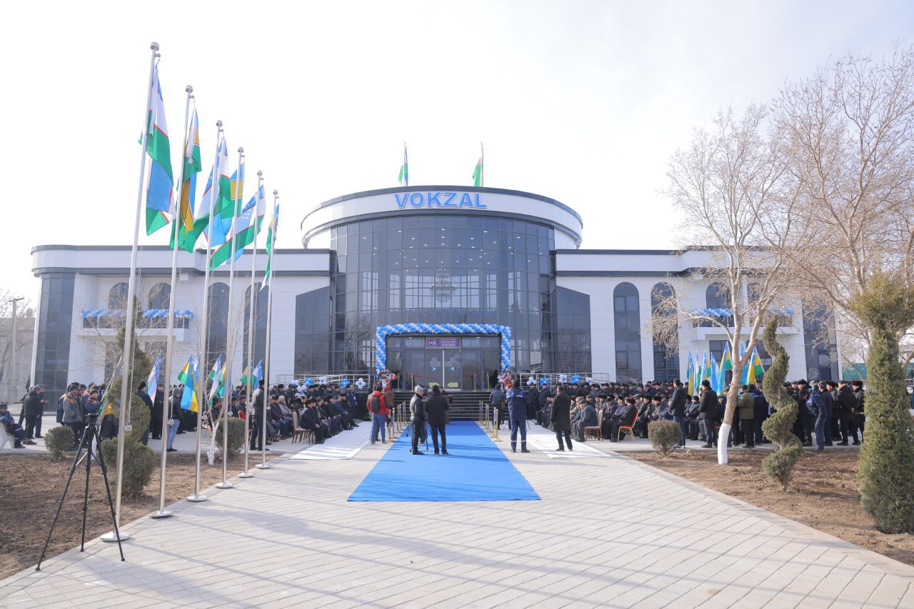 Qo‘ng‘irot temir yo‘l vokzalining yangi binosi foydalanishga topshirildi