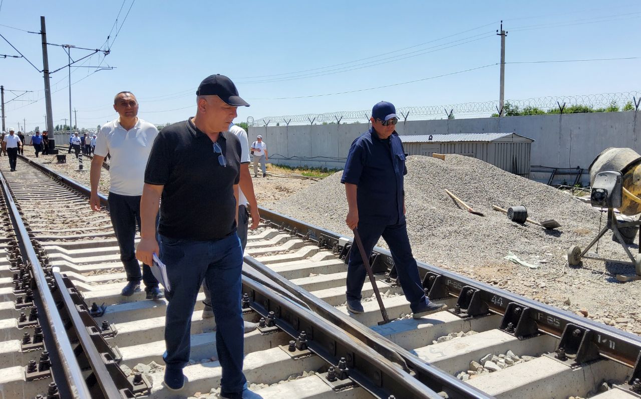 TOSHKENT YUK STАNSIYASIDАN BOSHLАNGАN BАHORGI KO‘RIK OQ KOʼPRIK STАNSIYASIDА NIHOYASIGА YETKАZILDI