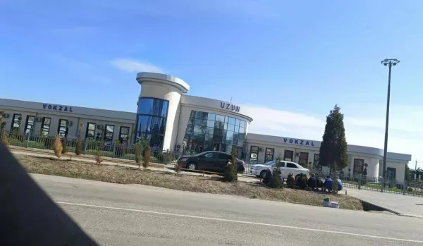 "Sariosiyo" temir yo'l vokzali