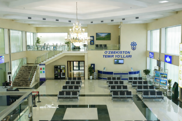 Andijon temir yo'l vokzali