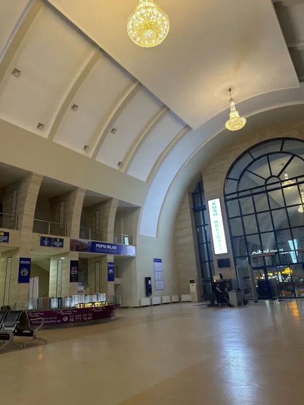 Qarshi temir yo'l stantsiyasi